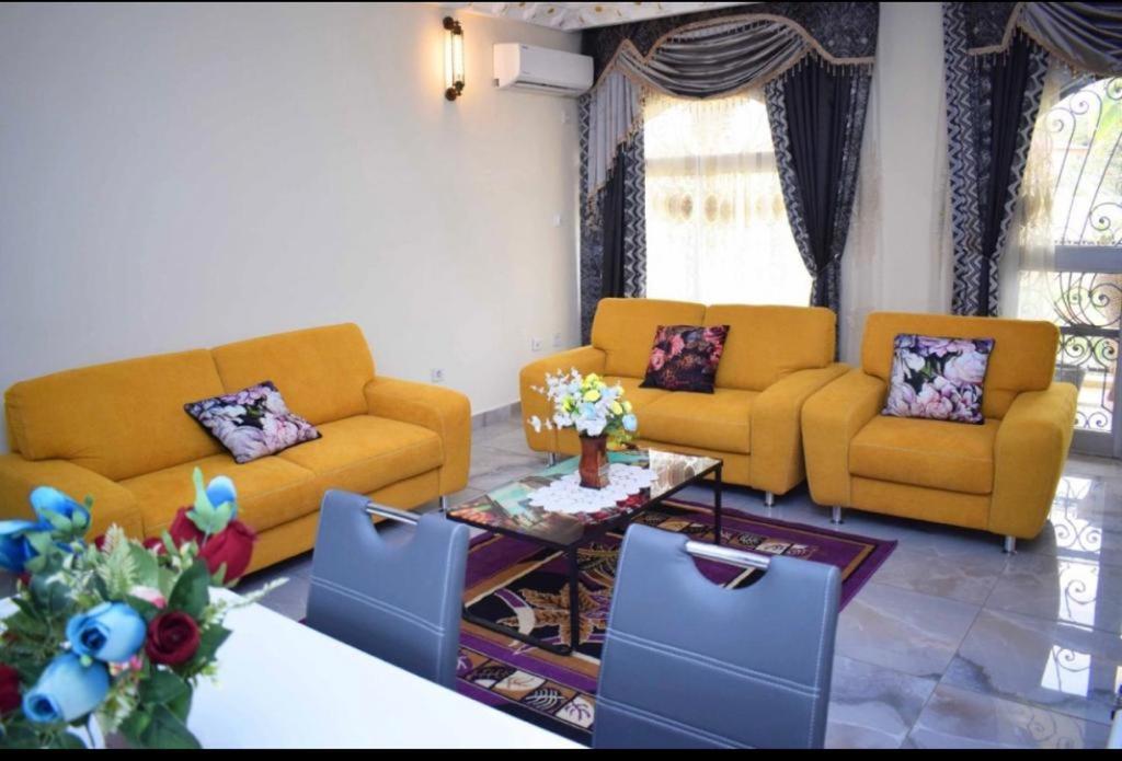 Residence Ambassa Etienne & Therese Yaoundé Kültér fotó