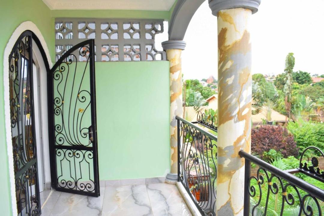Residence Ambassa Etienne & Therese Yaoundé Kültér fotó