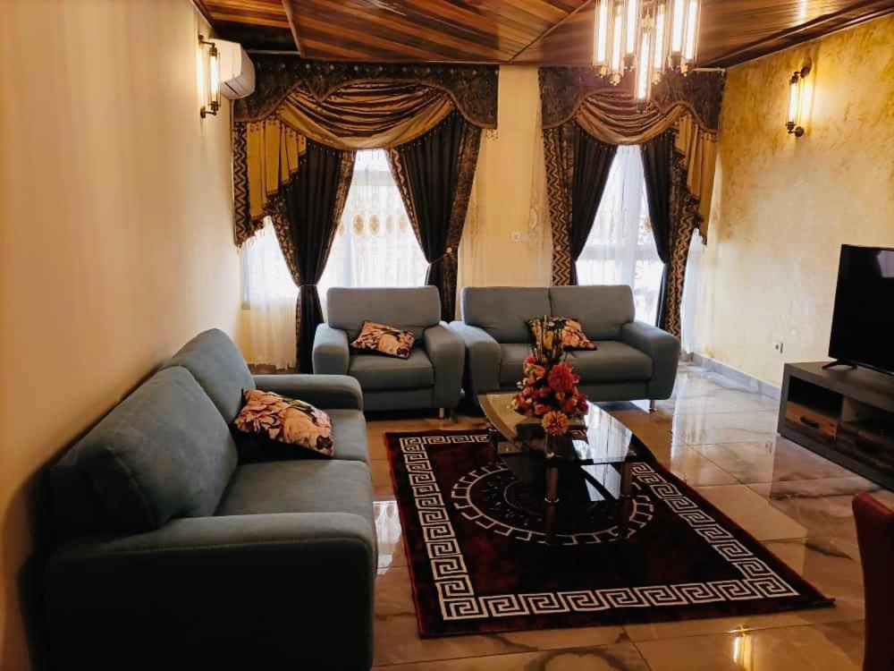 Residence Ambassa Etienne & Therese Yaoundé Kültér fotó