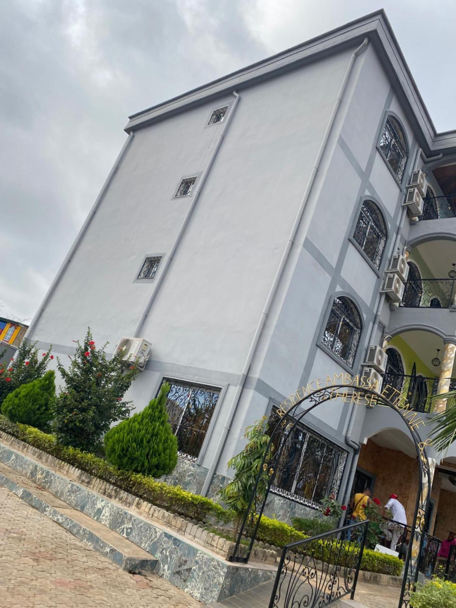 Residence Ambassa Etienne & Therese Yaoundé Kültér fotó