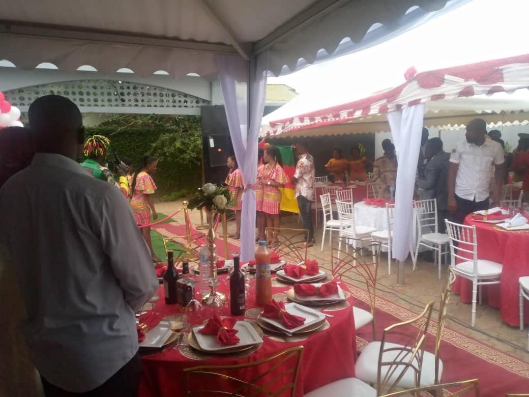 Residence Ambassa Etienne & Therese Yaoundé Kültér fotó